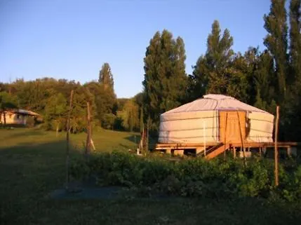 La Source, Vegetarian Bed and breakfast 3*